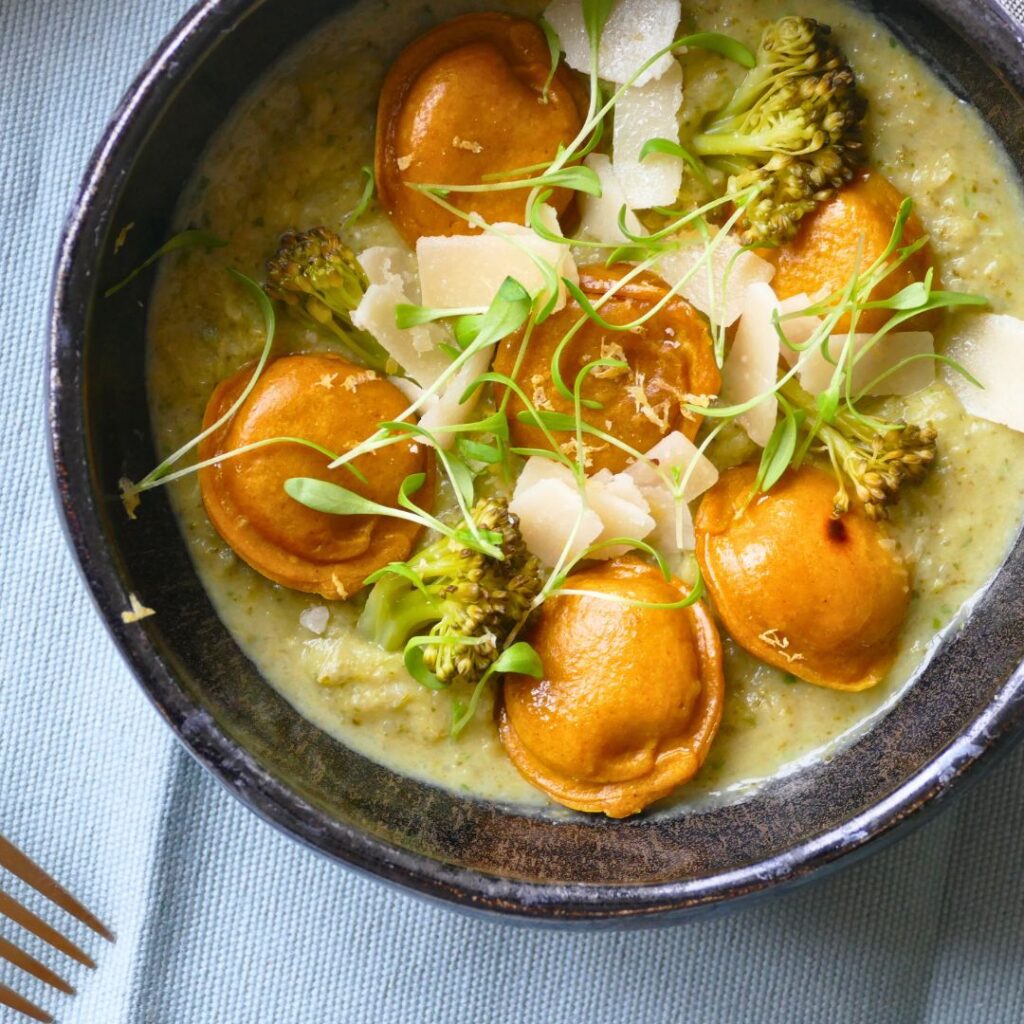 dumpling brocoli