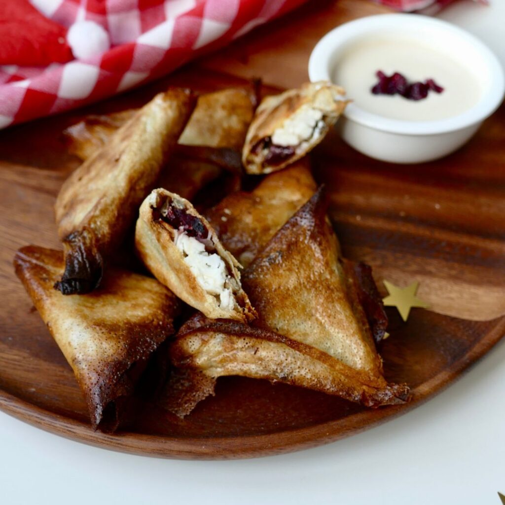 Samoussas aux lentilles vertes, feta et cranberries