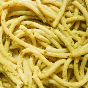 Lire la suite à propos de l’article Spaghetti crémeuses à la pistache