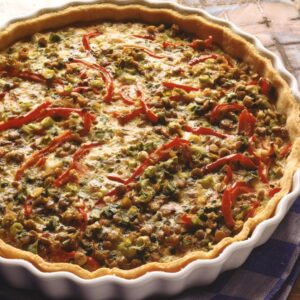 Lire la suite à propos de l’article Quiche protéinée aux lentilles, poireaux et tomates